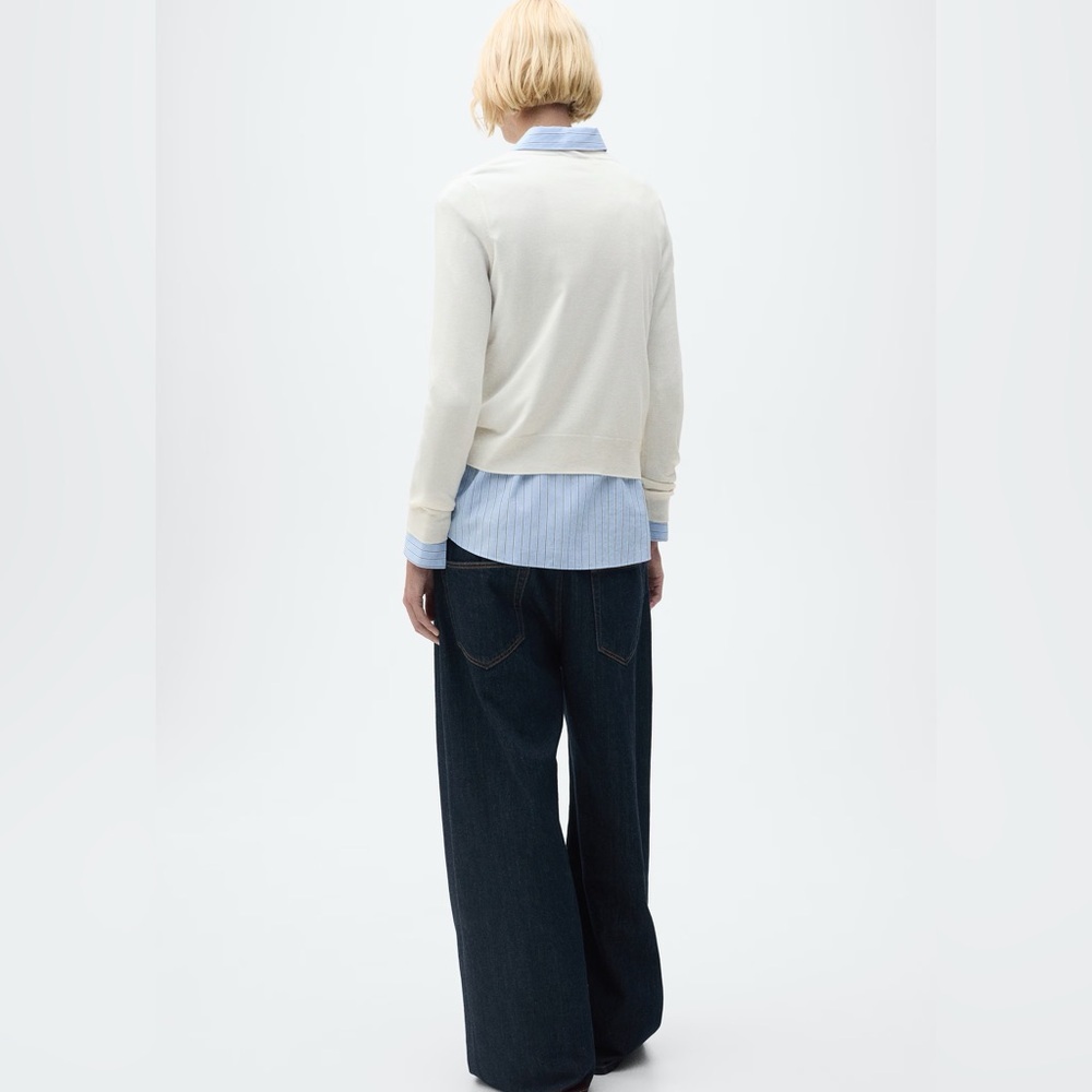 Mango Cream V-Neck Sweater NWT - Picture 4 of 5